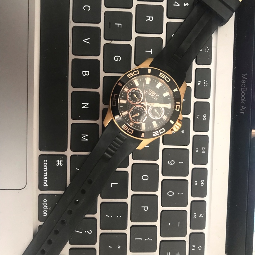 Invicta Pro Diver Model 37574